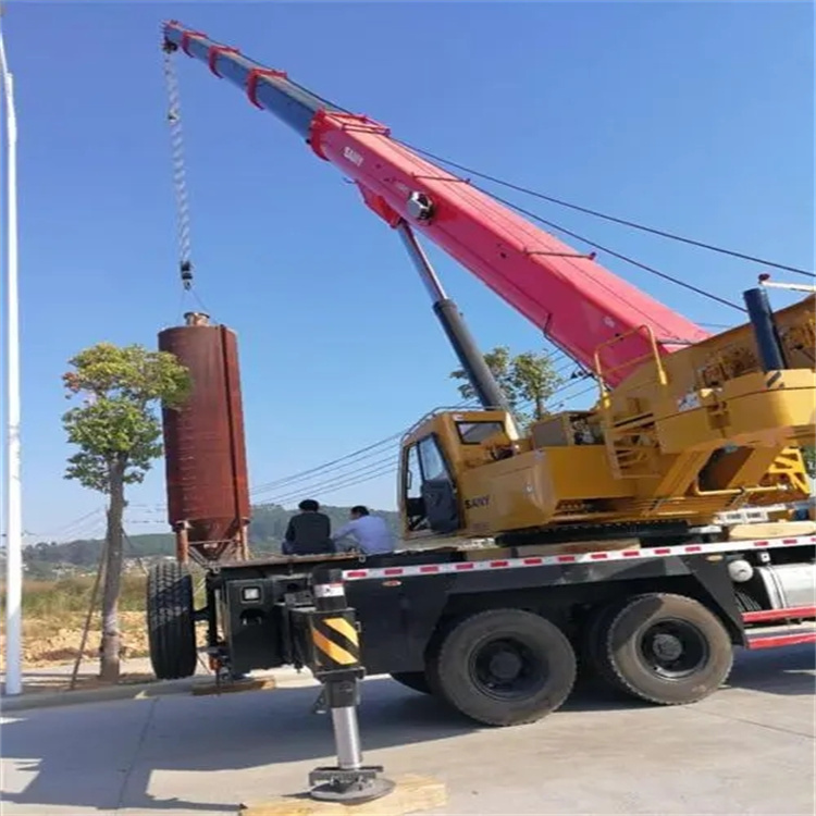 宾阳80吨吊车出租多少钱